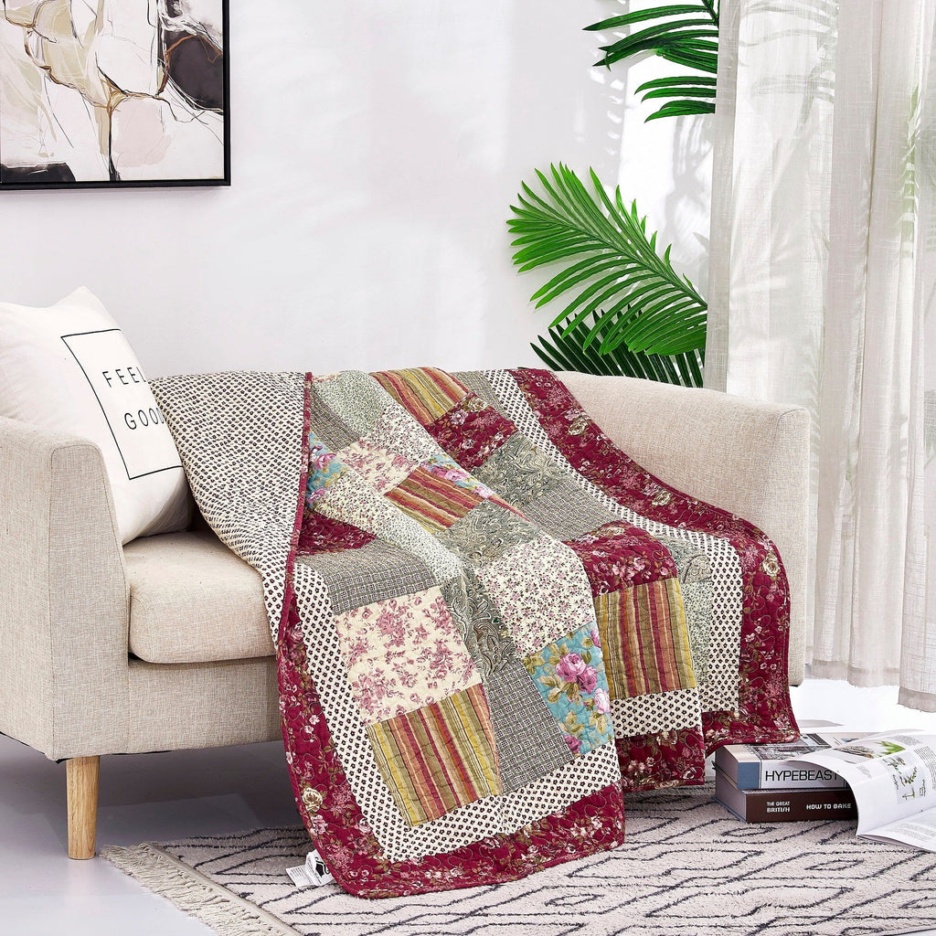 Tache Fairy Tale Tea Party Beige Burgundy Paisley Floral Cotton Patchwork Quilted Throw Blanket (DXJ103443)