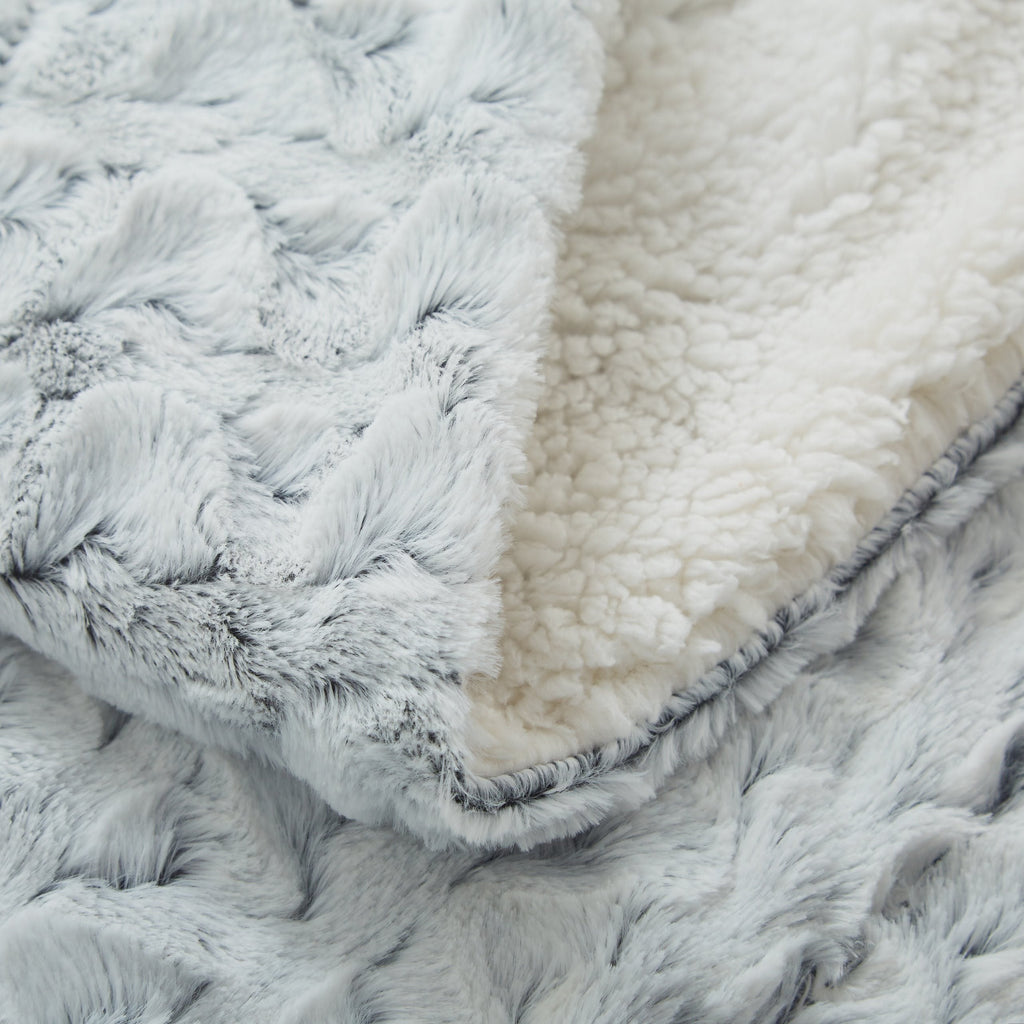 Tache Faux Fur Snowy Owl Super Soft Throw Blanket (#17)